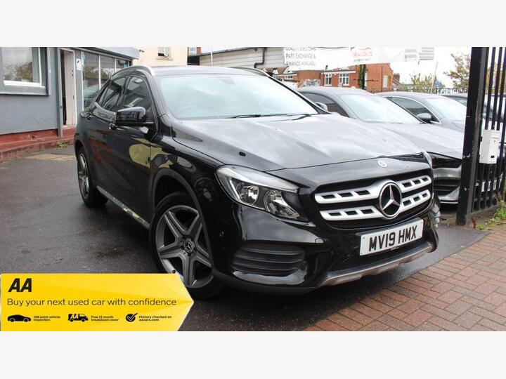 Mercedes-Benz GLA 1.6 GLA200 AMG Line (Executive) 7G-DCT Euro 6 (s/s) 5dr Mercedes-Benz GLA 1.6 GLA200 AMG Line (Executive) 7G-DCT Euro 6 (s/s) 5dr