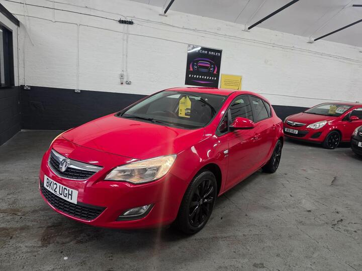 Vauxhall Astra 1.4 16v Active Euro 5 5dr Vauxhall Astra 1.4 16v Active Euro 5 5dr