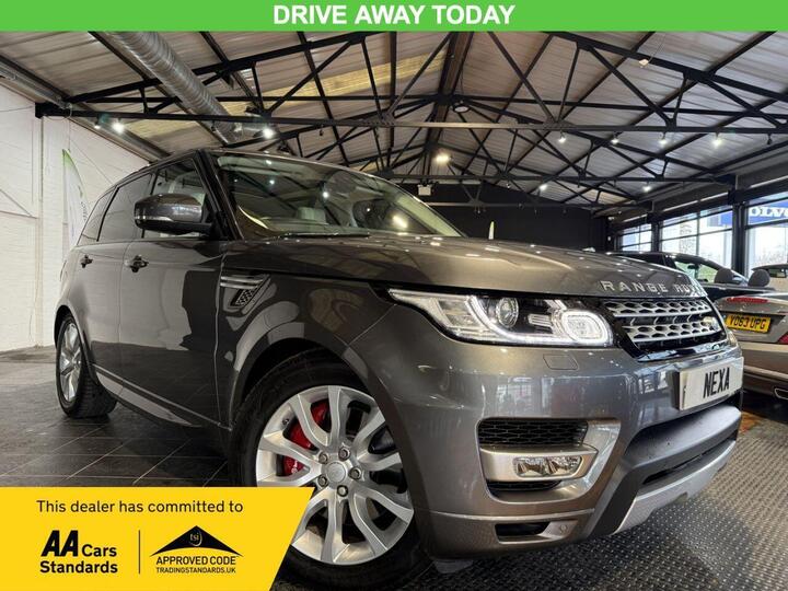 Land Rover RANGE ROVER SPORT 3.0 SD V6 HSE Auto 4WD Euro 6 (s/s) 5dr Land Rover RANGE ROVER SPORT 3.0 SD V6 HSE Auto 4WD Euro 6 (s/s) 5dr