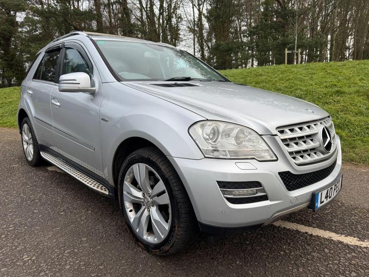 Mercedes-Benz M Class 3.0 ML350 CDI V6 BlueEfficiency Sport G-Tronic 4WD Euro 5 5dr