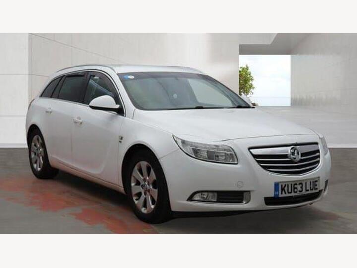 Vauxhall Insignia 2.0 CDTi EcoFLEX SRi Sports Tourer Euro 5 (s/s) 5dr