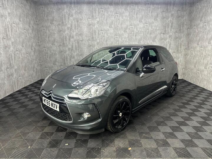 DS AUTOMOBILES DS 3 1.2 PureTech DStyle Euro 6 (s/s) 3dr DS AUTOMOBILES DS 3 1.2 PureTech DStyle Euro 6 (s/s) 3dr