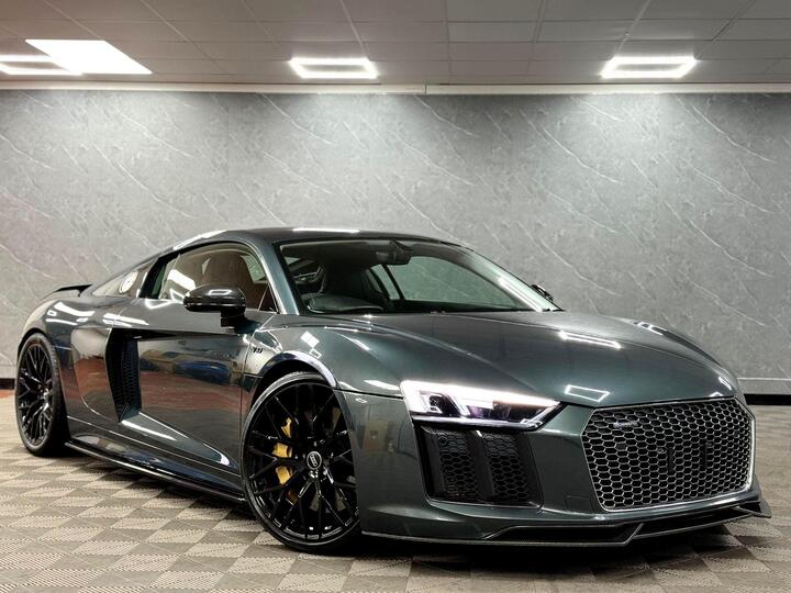 Audi R8 5.2 FSI V10 Plus S Tronic Quattro Euro 6 (s/s) 2dr