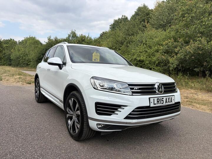 Volkswagen TOUAREG 3.0 TDI V6 BlueMotion Tech R-Line Tiptronic 4WD Euro 6 (s/s) 5dr