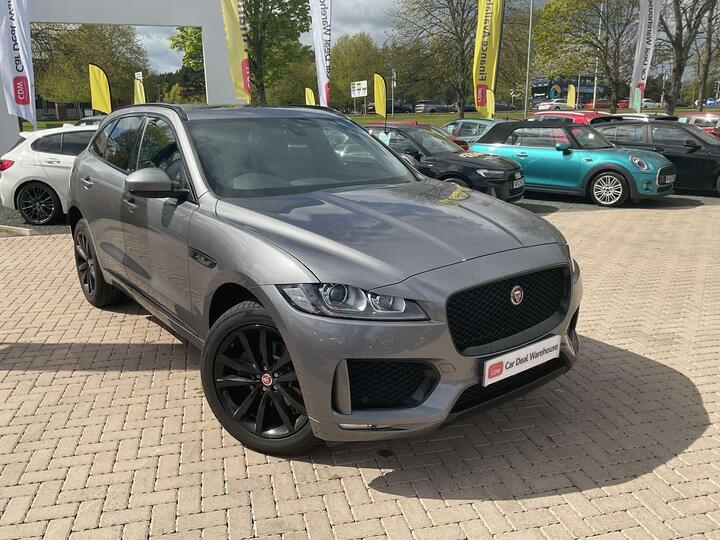 Jaguar F-PACE 2.0 D180 Chequered Flag Auto AWD Euro 6 (s/s) 5dr