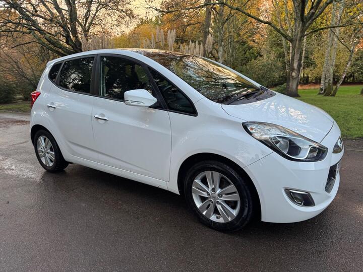 Hyundai Ix20 1.6 Style Auto Euro 5 5dr Hyundai Ix20 1.6 Style Auto Euro 5 5dr