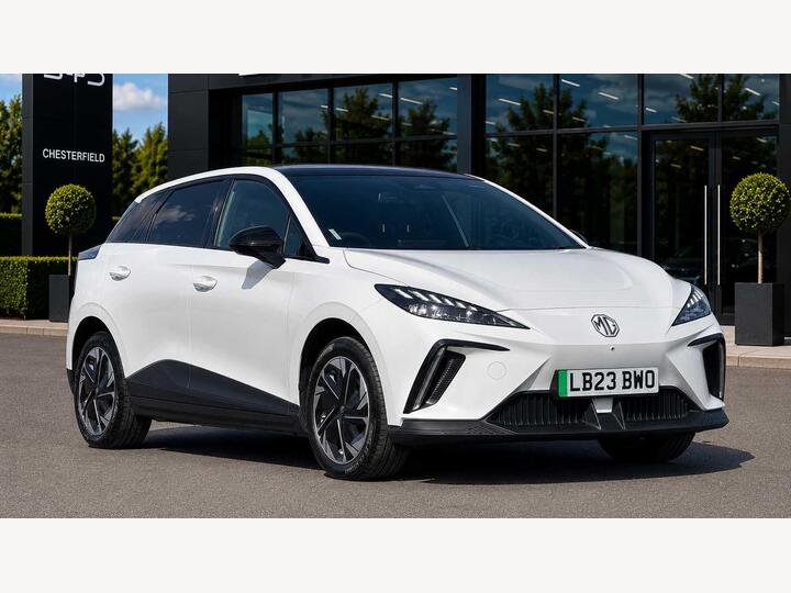 MG MG4 64kWh Trophy Long Range Auto 5dr