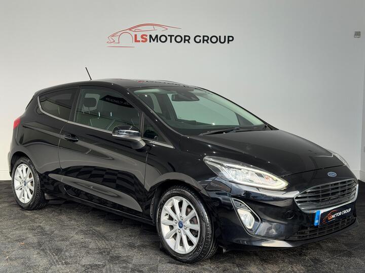Ford Fiesta 1.0T EcoBoost Titanium Euro 6 (s/s) 3dr