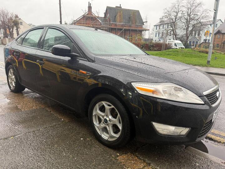 Ford Mondeo 2.0 TDCi Zetec 5dr