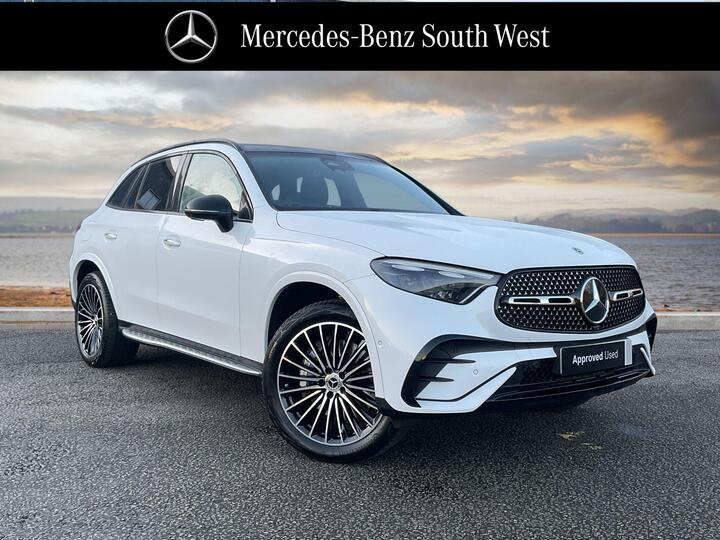 Mercedes-Benz GLC 2.0 GLC300e 31.2kWh AMG Line (Premium Plus) G-Tronic+ 4MATIC Euro 6 (s/s) 5dr Mercedes-Benz GLC 2.0 GLC300e 31.2kWh AMG Line (Premium Plus) G-Tronic+ 4MATIC Euro 6 (s/s) 5dr