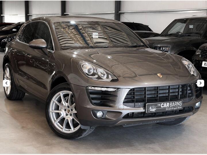 Porsche Macan 3.0 TD V6 S PDK 4WD Euro 6 (s/s) 5dr Porsche Macan 3.0 TD V6 S PDK 4WD Euro 6 (s/s) 5dr