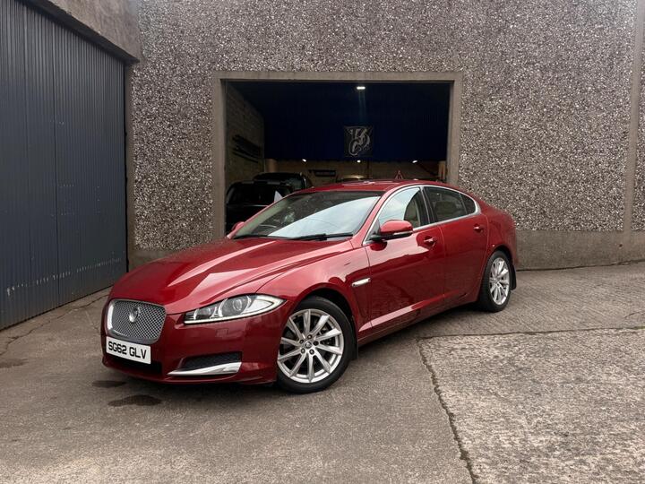 Jaguar XF 2.2d Premium Luxury Auto Euro 5 (s/s) 4dr