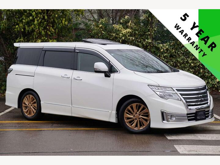 Nissan ELGRAND 2.5 Rider *Facelift* 5dr 8 Seats Nissan ELGRAND 2.5 Rider *Facelift* 5dr 8 Seats