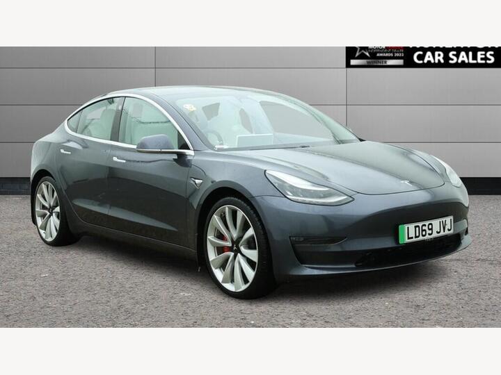 Tesla Model 3 (Dual Motor) Performance Auto 4WDE 4dr (Performance Upgrade)