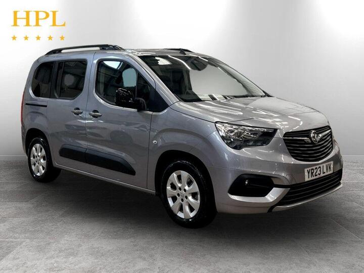 Vauxhall Combo Life Electric 50kWh Design Auto 5dr (7.4kW Charger) Vauxhall Combo Life Electric 50kWh Design Auto 5dr (7.4kW Charger)
