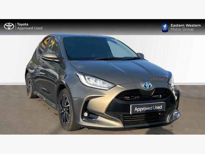 Toyota Yaris 1.5 VVT-h Design E-CVT Euro 6 (s/s) 5dr