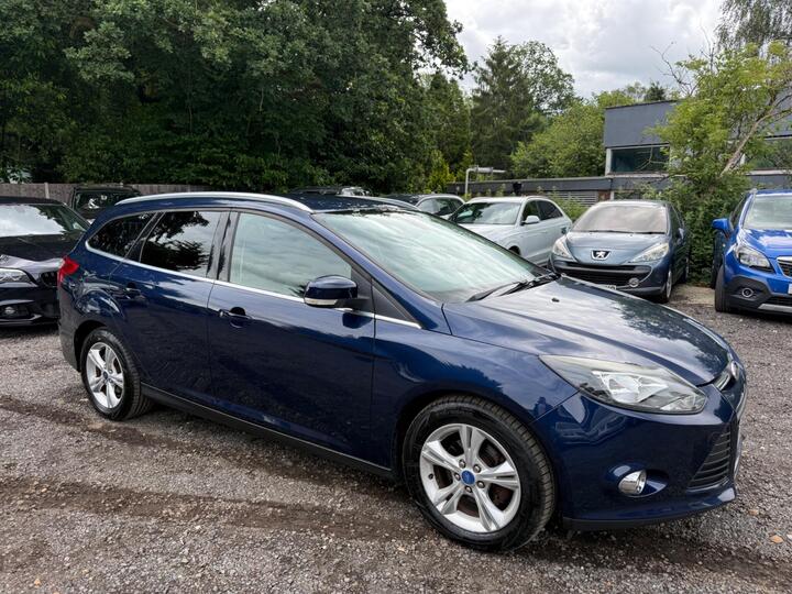 Ford Focus 1.6 Zetec Powershift Euro 5 5dr