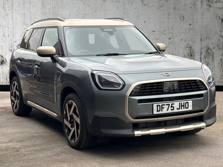 MINI Countryman 1.5C MHEV Exclusive Auto Euro 6 (s/s) 5dr