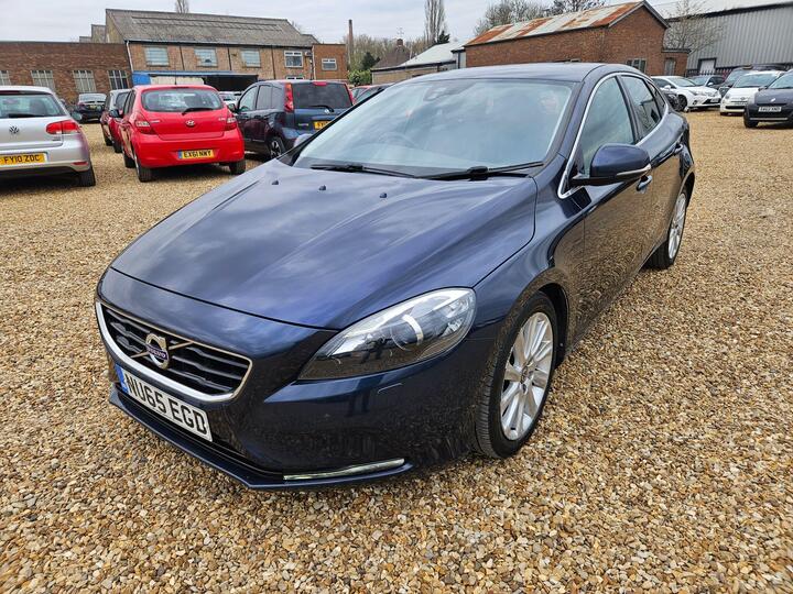 Volvo V40 1.6 D2 SE Lux Euro 5 (s/s) 5dr