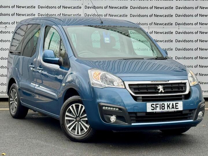 Peugeot Partner Tepee 1.6 BlueHDi Active Euro 6 (s/s) 5dr Peugeot Partner Tepee 1.6 BlueHDi Active Euro 6 (s/s) 5dr
