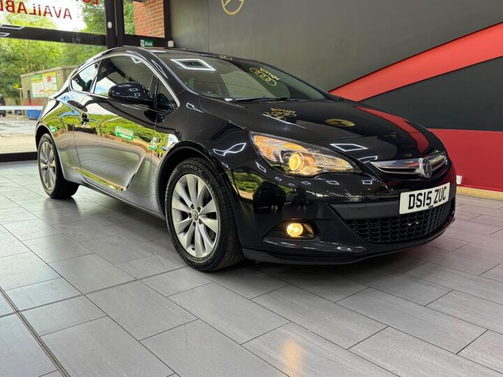 Vauxhall Astra GTC 2.0 CDTi SRi Euro 5 (s/s) 3dr