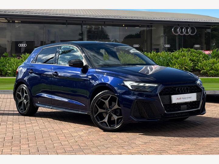 Audi A1 Sportback 1.0 TFSI 30 Black Edition Sportback S Tronic Euro 6 (s/s) 5dr