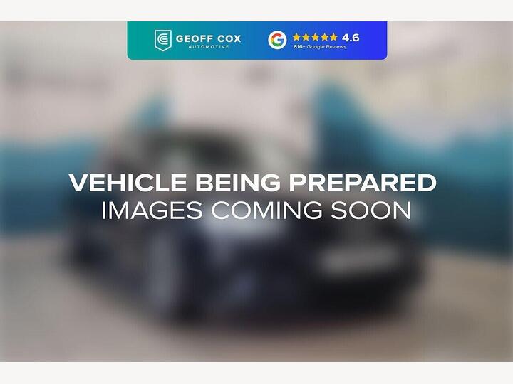 Land Rover Range Rover Velar 3.0 Si6 V6 R-Dynamic HSE Auto 4WD Euro 6 (s/s) 5dr Land Rover Range Rover Velar 3.0 Si6 V6 R-Dynamic HSE Auto 4WD Euro 6 (s/s) 5dr