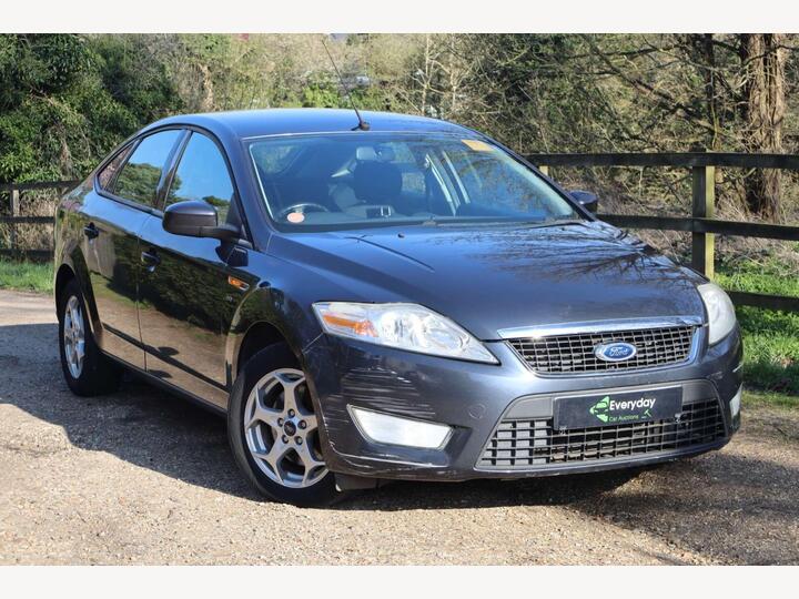 Ford Mondeo 2.0 Zetec 5dr