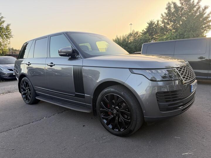 Land Rover RANGE ROVER 3.0 SD V6 Autobiography Auto 4WD Euro 6 (s/s) 5dr