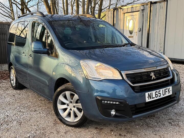 Peugeot Partner Tepee 1.6 BlueHDi Allure Euro 6 (s/s) 5dr Peugeot Partner Tepee 1.6 BlueHDi Allure Euro 6 (s/s) 5dr