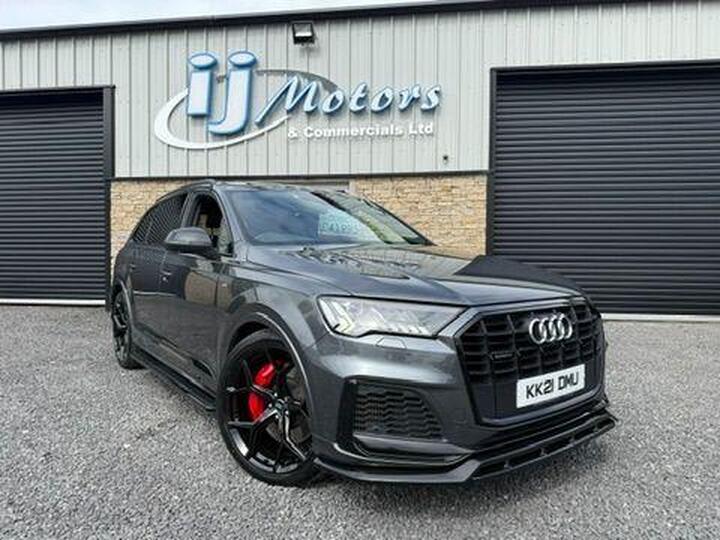 Audi Q7 3.0 TFSIe V6 55 Black Edition Tiptronic Quattro Euro 6 (s/s) 5dr 17.9kWh