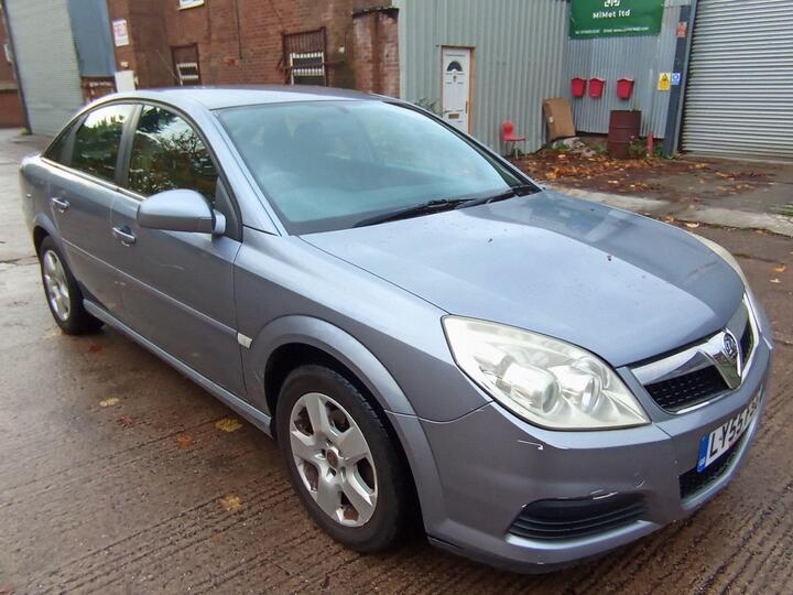Vauxhall Vectra 1.8 VVT Exclusiv 5dr Vauxhall Vectra 1.8 VVT Exclusiv 5dr