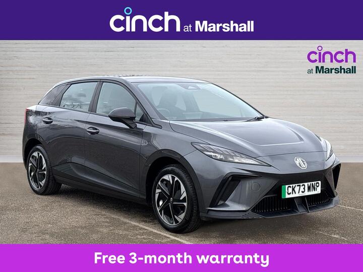 MG MG4 64kWh SE Long Range Auto 5dr