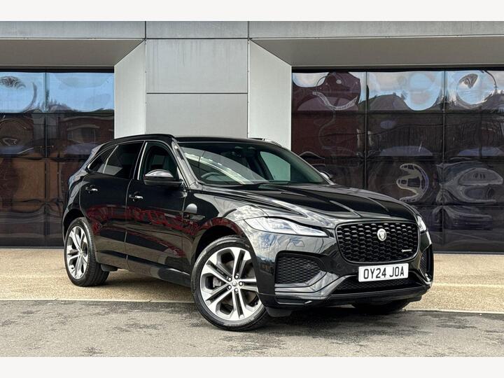 Jaguar F-PACE 2.0 P400e 19.3kWh R-Dynamic HSE Black Auto AWD Euro 6 (s/s) 5dr Jaguar F-PACE 2.0 P400e 19.3kWh R-Dynamic HSE Black Auto AWD Euro 6 (s/s) 5dr