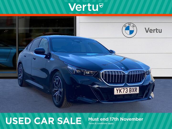 BMW 5 Series 2.0 530e 22.1kWh M Sport Steptronic Euro 6 (s/s) 4dr BMW 5 Series 2.0 530e 22.1kWh M Sport Steptronic Euro 6 (s/s) 4dr