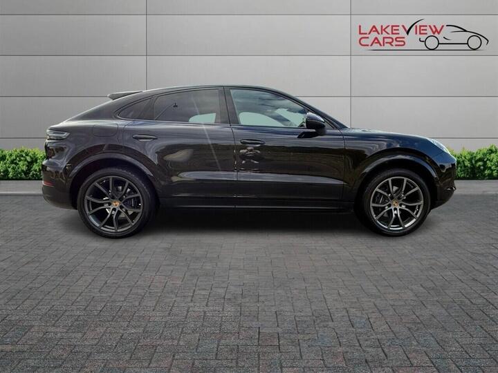 Porsche CAYENNE 3.0T V6 TiptronicS 4WD Euro 6 (s/s) 5dr Porsche CAYENNE 3.0T V6 TiptronicS 4WD Euro 6 (s/s) 5dr