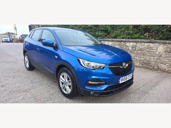 Vauxhall Grandland X 1.5 Turbo D BlueInjection SE Euro 6 (s/s) 5dr Vauxhall Grandland X 1.5 Turbo D BlueInjection SE Euro 6 (s/s) 5dr