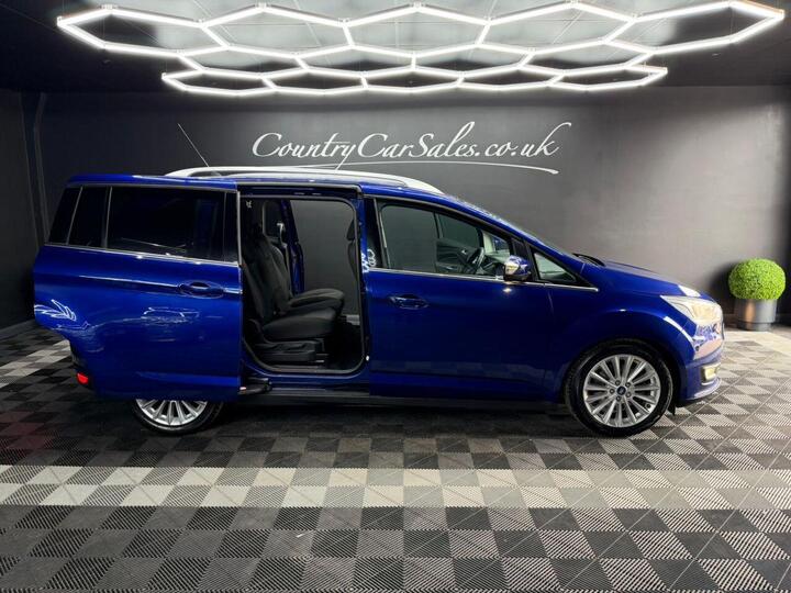 Ford GRAND C-MAX 1.5 TDCi Titanium Euro 6 (s/s) 5dr