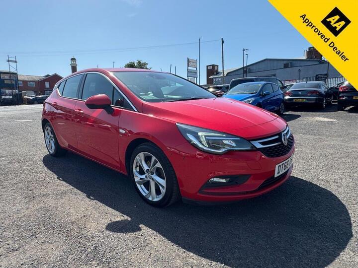 Vauxhall ASTRA 1.6 CDTi BlueInjection SRi Nav Euro 6 (s/s) 5dr