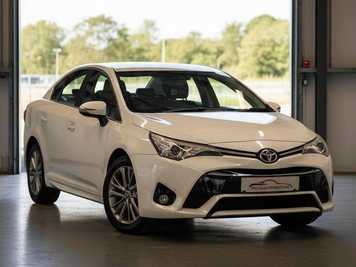 Toyota Avensis 1.6 D-4D Business Edition Euro 6 (s/s) 4dr