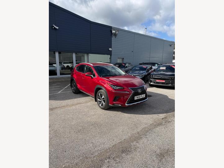 Lexus Nx 2.5 300h Premier E-CVT 4WD Euro 6 (s/s) 5dr