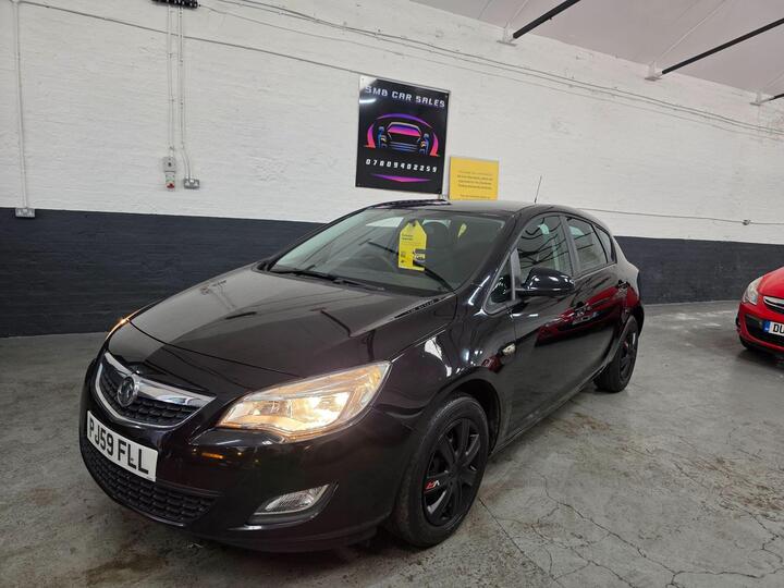 Vauxhall Astra 1.4 16v Exclusiv Euro 5 5dr