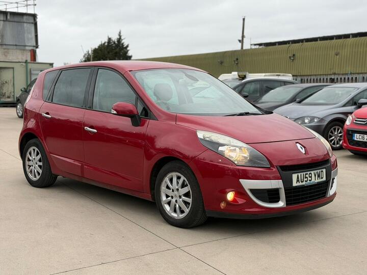 Renault Scenic 2.0 VVT Privilege CVT Euro 5 5dr