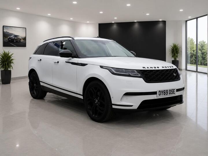 Land Rover RANGE ROVER VELAR 3.0 D300 HSE Auto 4WD Euro 6 (s/s) 5dr Land Rover RANGE ROVER VELAR 3.0 D300 HSE Auto 4WD Euro 6 (s/s) 5dr