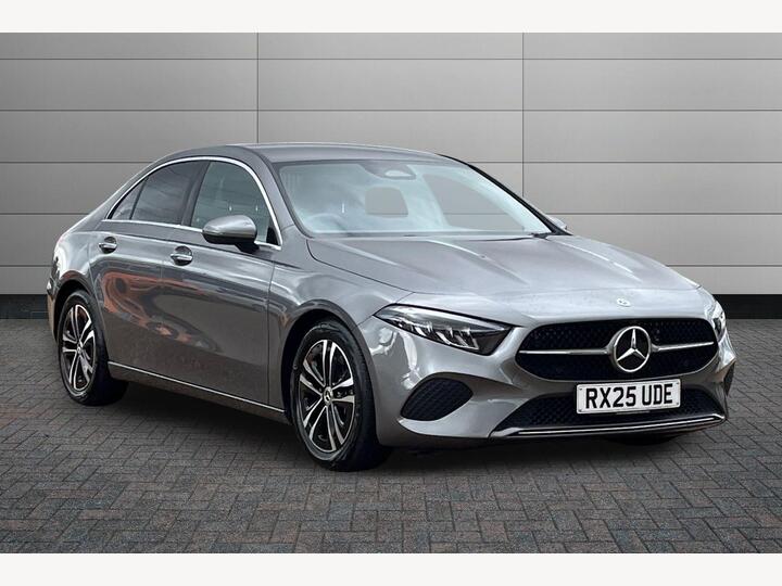 Mercedes-Benz A Class 1.3 A180h MHEV Sport (Executive) 7G-DCT Euro 6 (s/s) 4dr