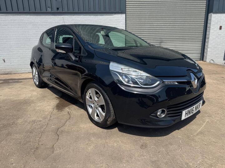 Renault Clio 0.9 TCe Dynamique Nav Euro 6 (s/s) 5dr Renault Clio 0.9 TCe Dynamique Nav Euro 6 (s/s) 5dr