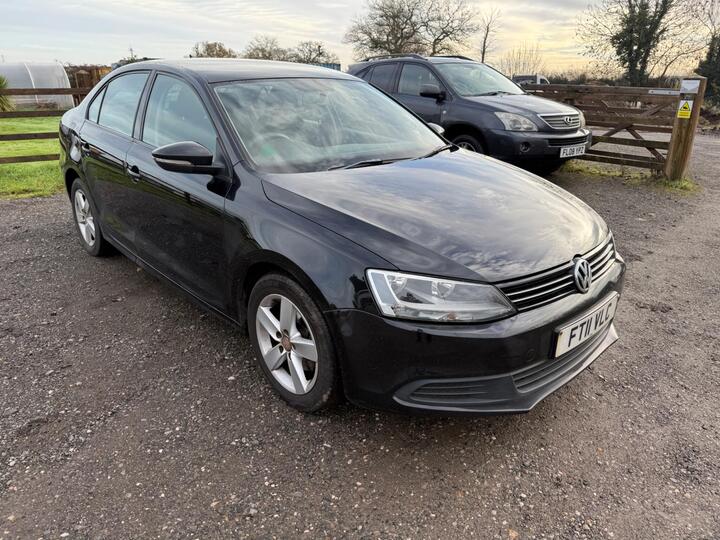 Volkswagen Jetta 2.0 TDI SE Euro 5 4dr