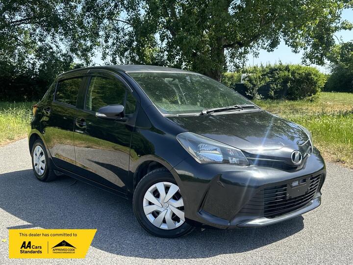 Toyota Vitz TOYOTA VITZ 1.0 Automatic Petrol BLACK 5dr READY TO GO. JAPANESE IMPORTED.