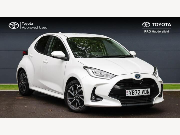 Toyota Yaris 1.5 VVT-h Design E-CVT Euro 6 (s/s) 5dr