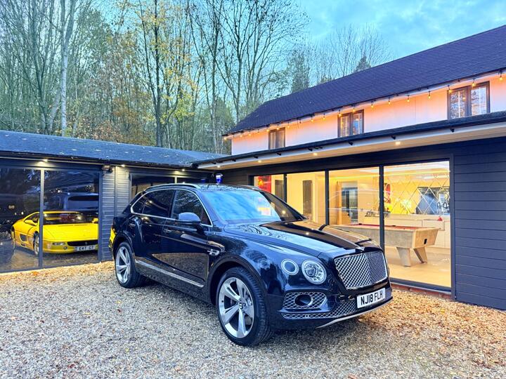 Bentley Bentayga 6.0 W12 Auto 4WD Euro 6 (s/s) 5dr Bentley Bentayga 6.0 W12 Auto 4WD Euro 6 (s/s) 5dr